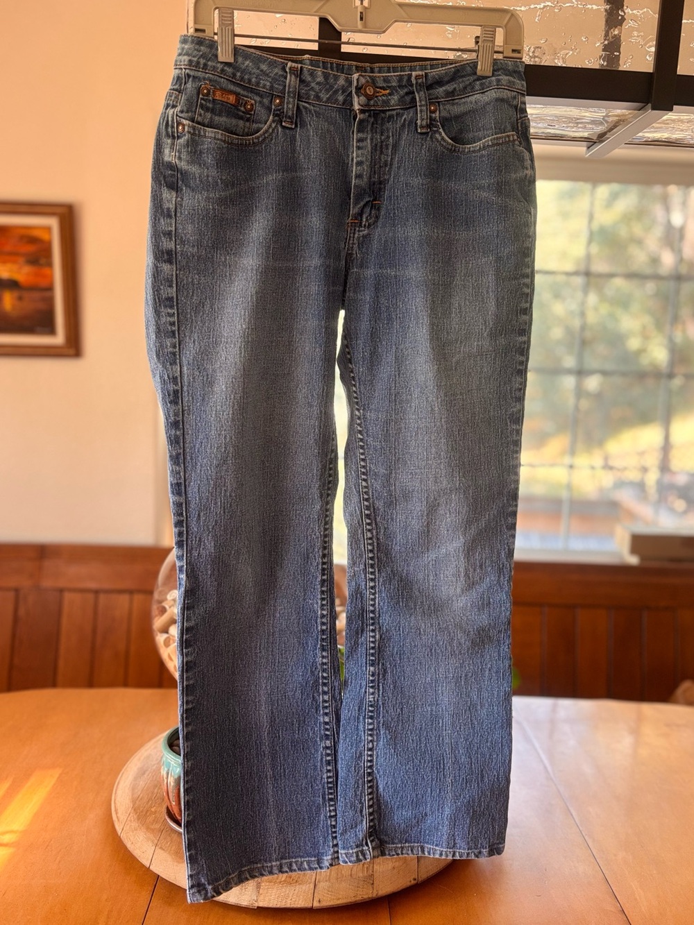Riders Women's Blue Wash Denim boot cut Jeans Size 8 Petite - Picture 2 of 3